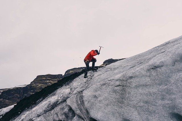 https://motivacioterkep.hu/wp-content/uploads/2020/02/mountain-climbing.jpg